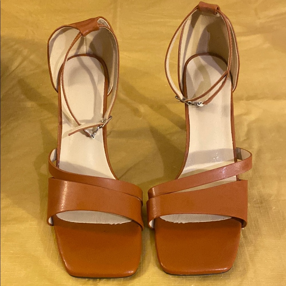 Chic Tan Strappy Women's Heels